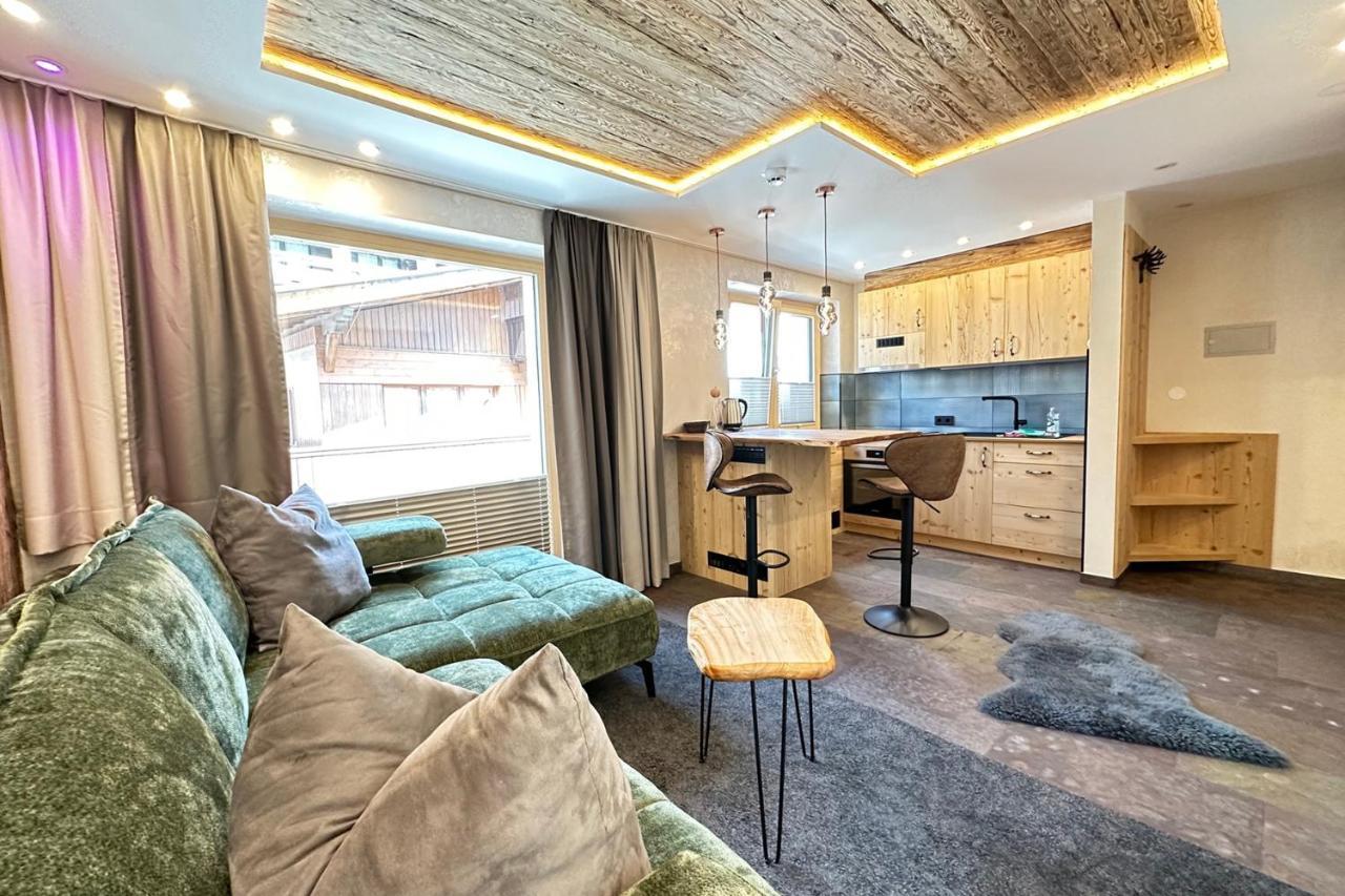Quality Hosts Arlberg - Alptyrol Appartements Sankt Anton am Arlberg Exterior photo